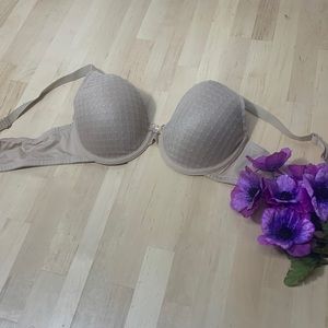 Jones New York 36C Bra